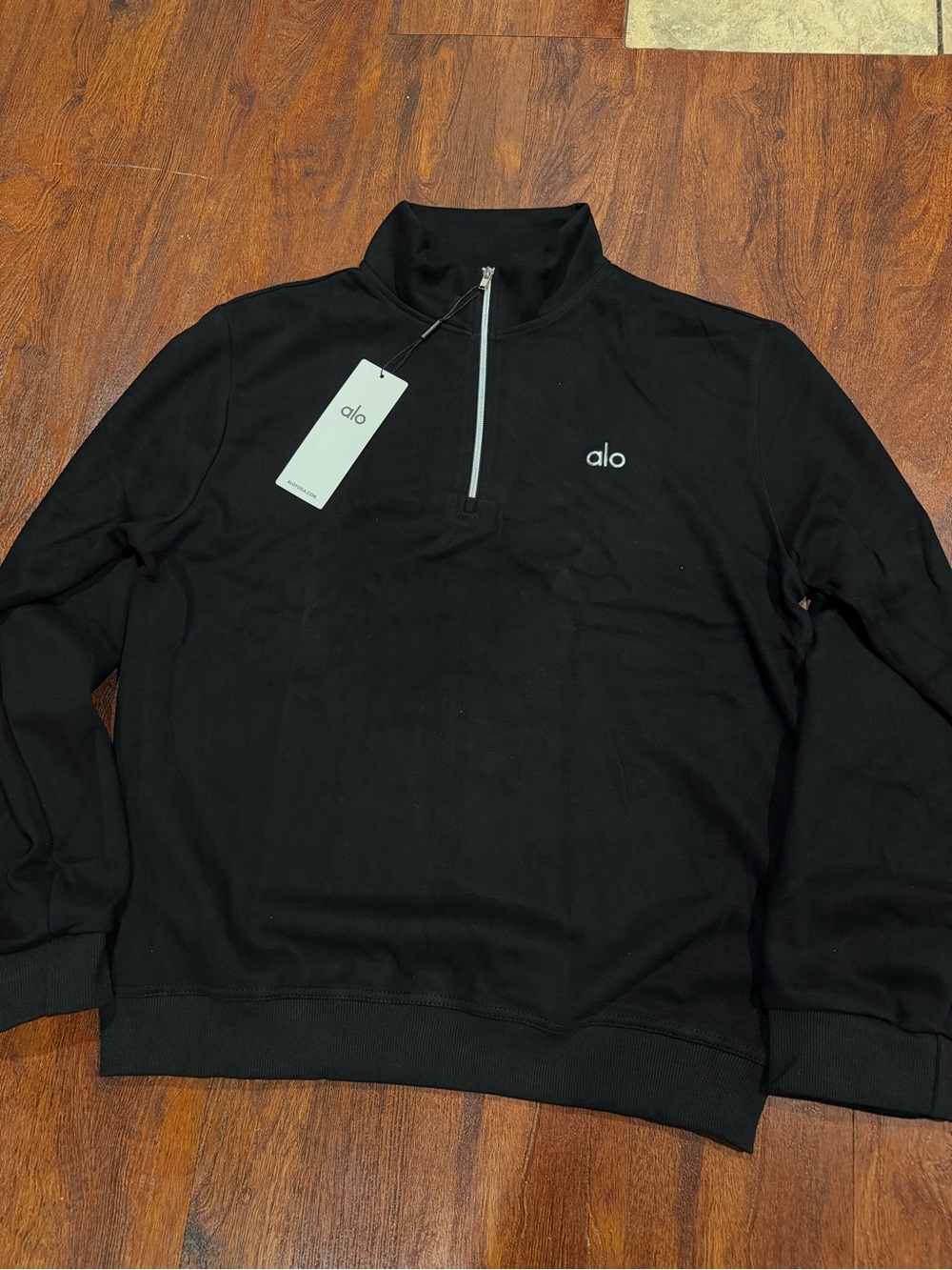 ALO Yoga Men's Black Half-Zip Pullover